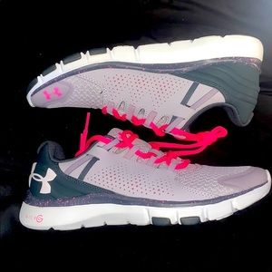 Women’s UnderArmour shoes